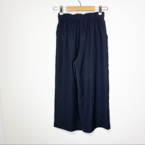 Lululemon Noir Crop Black Pants - Picture 8 of 14